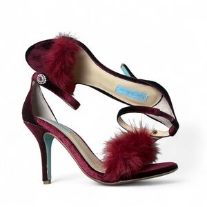 Betsey Johnson Burgundy Velvet Fur Heels | Size 7 Holiday Party Pumps